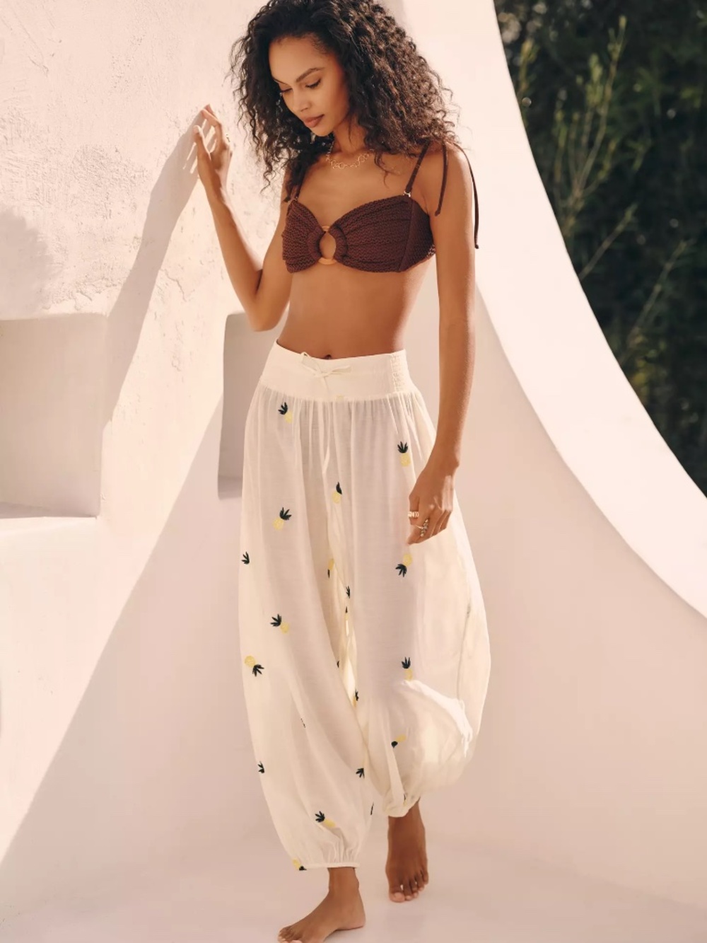 Anthropologie Celandine Smocked Balloon Pants Light Yellow Embroidered Pineapple